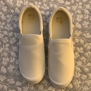 Mix no. 6 Miliana white canvas slip on sneaker